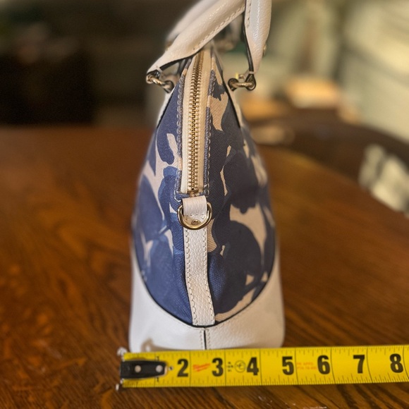 Kate Spade Blue/White Canvas & Leather Floral Hand Bag - Picture 11 of 11